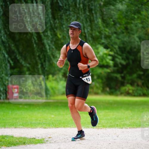 30.08.2026 - Elbe Triathlon Hamburg LAZAROV Photography http://msf.ph/oto/10093664 30.08.2026 15:16:02 Laufen 1 meine-sportfotos.de