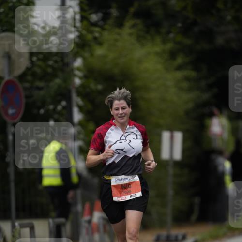 30.08.2026 - Blankeneser Heldenlauf Patografie http://msf.ph/oto/10093678 30.08.2026 09:31:34 Ziel 1023, 1597, 3530, 3598, 3707 meine-sportfotos.de