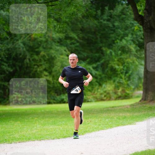 30.08.2026 - Elbe Triathlon Hamburg LAZAROV Photography http://msf.ph/oto/10093690 30.08.2026 15:17:28 Laufen 92 meine-sportfotos.de