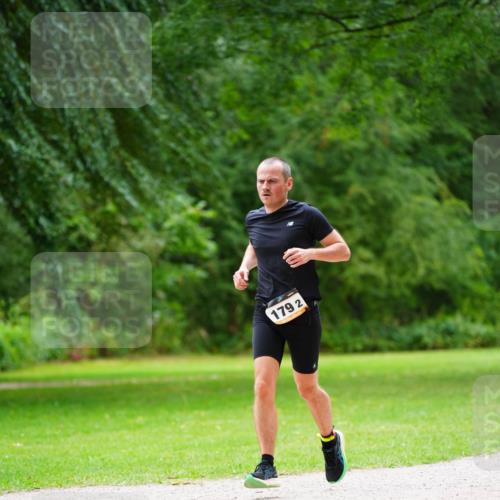 30.08.2026 - Elbe Triathlon Hamburg LAZAROV Photography http://msf.ph/oto/10093691 30.08.2026 15:17:28 Laufen 179, 2 meine-sportfotos.de