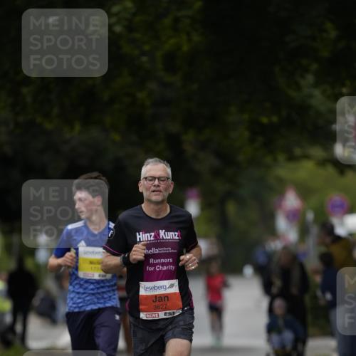 30.08.2026 - Blankeneser Heldenlauf Patografie http://msf.ph/oto/10093701 30.08.2026 09:31:43 Ziel 1645, 1731, 3598, 3627 meine-sportfotos.de