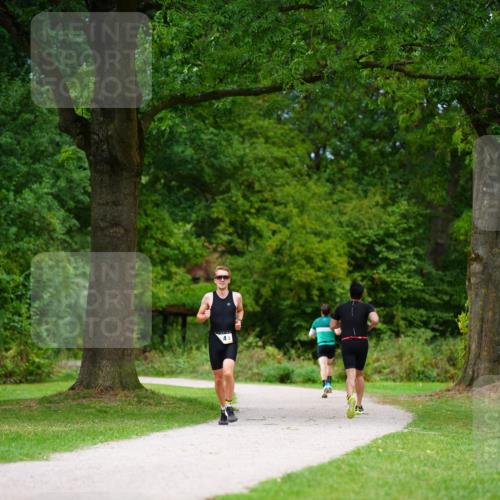 30.08.2026 - Elbe Triathlon Hamburg LAZAROV Photography http://msf.ph/oto/10093720 30.08.2026 15:19:09 Laufen  meine-sportfotos.de