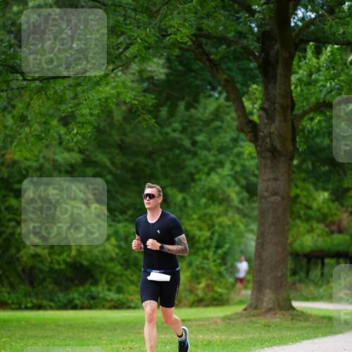 30.08.2026 - Elbe Triathlon Hamburg LAZAROV Photography http://msf.ph/oto/10093777 30.08.2026 15:20:52 Laufen  meine-sportfotos.de