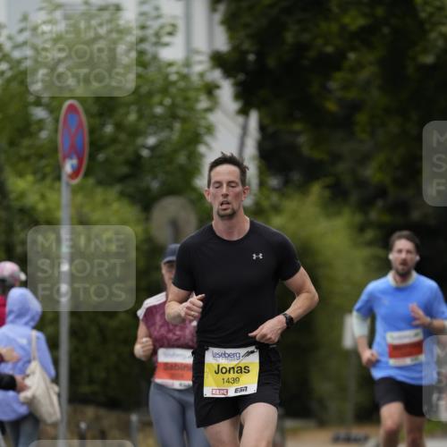 30.08.2026 - Blankeneser Heldenlauf Patografie http://msf.ph/oto/10093782 30.08.2026 09:32:32 Ziel 1439, 3536, 3554 meine-sportfotos.de