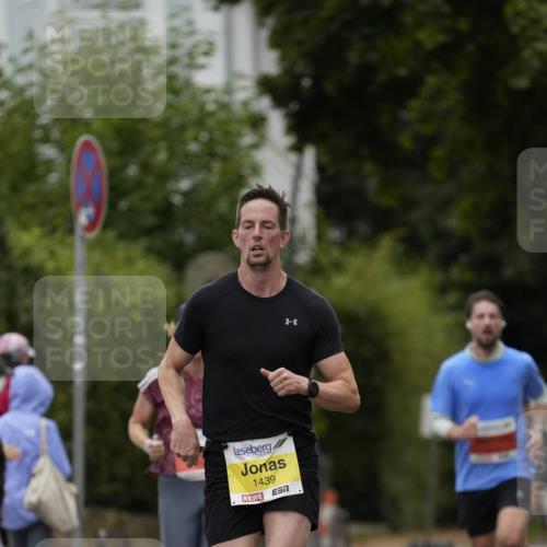 30.08.2026 - Blankeneser Heldenlauf Patografie http://msf.ph/oto/10093785 30.08.2026 09:32:32 Ziel 1439, 3536, 3554 meine-sportfotos.de