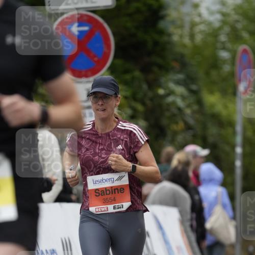 30.08.2026 - Blankeneser Heldenlauf Patografie http://msf.ph/oto/10093794 30.08.2026 09:32:35 Ziel 1439, 3536, 3554 meine-sportfotos.de