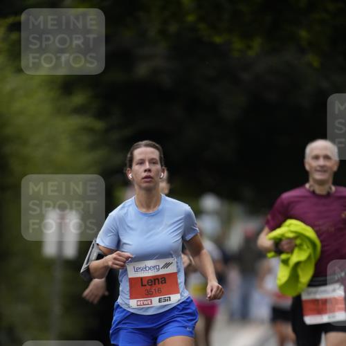 30.08.2026 - Blankeneser Heldenlauf Patografie http://msf.ph/oto/10093803 30.08.2026 09:32:41 Ziel 3516, 3536, 3554 meine-sportfotos.de