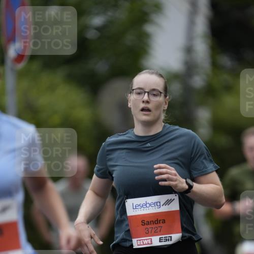 30.08.2026 - Blankeneser Heldenlauf Patografie http://msf.ph/oto/10093818 30.08.2026 09:32:46 Ziel 1073, 3516, 3570, 3727 meine-sportfotos.de