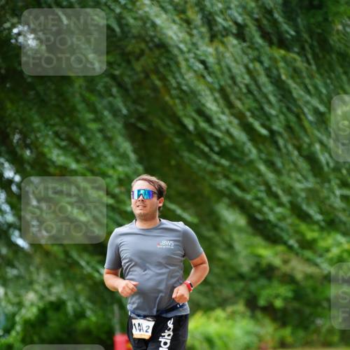30.08.2026 - Elbe Triathlon Hamburg LAZAROV Photography http://msf.ph/oto/10093843 30.08.2026 15:21:57 Laufen 1412 meine-sportfotos.de