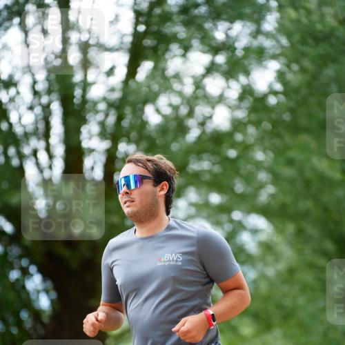 30.08.2026 - Elbe Triathlon Hamburg LAZAROV Photography http://msf.ph/oto/10093858 30.08.2026 15:21:59 Laufen  meine-sportfotos.de