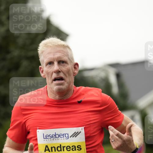 30.08.2026 - Blankeneser Heldenlauf Patografie http://msf.ph/oto/10093860 30.08.2026 09:33:02 Ziel 1022, 3513, 3732 meine-sportfotos.de
