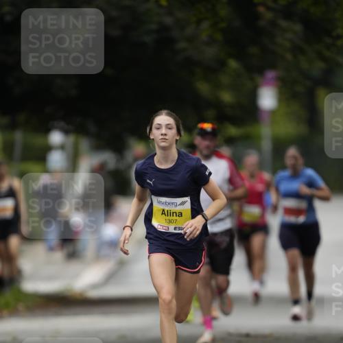 30.08.2026 - Blankeneser Heldenlauf Patografie http://msf.ph/oto/10093863 30.08.2026 09:33:11 Ziel 1307 meine-sportfotos.de