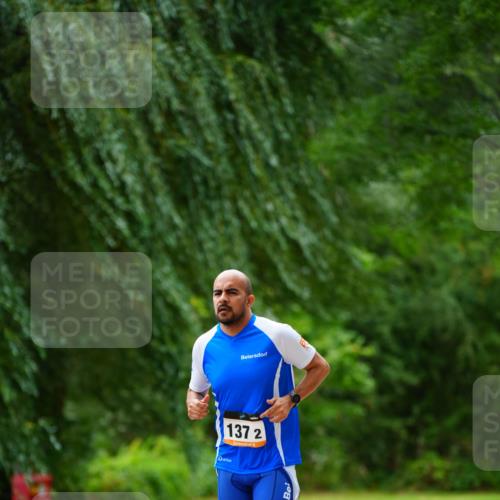 30.08.2026 - Elbe Triathlon Hamburg LAZAROV Photography http://msf.ph/oto/10093898 30.08.2026 15:24:18 Laufen 137, 2, 6 meine-sportfotos.de