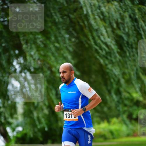 30.08.2026 - Elbe Triathlon Hamburg LAZAROV Photography http://msf.ph/oto/10093902 30.08.2026 15:24:19 Laufen 131, 6 meine-sportfotos.de