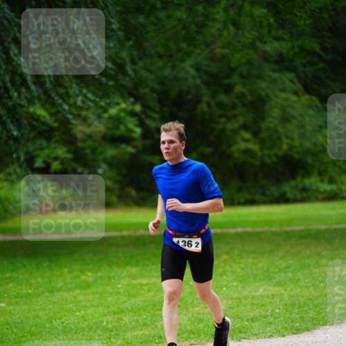 30.08.2026 - Elbe Triathlon Hamburg LAZAROV Photography http://msf.ph/oto/10093910 30.08.2026 15:25:58 Laufen 136, 2 meine-sportfotos.de