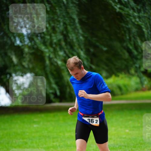30.08.2026 - Elbe Triathlon Hamburg LAZAROV Photography http://msf.ph/oto/10093916 30.08.2026 15:26:00 Laufen 36, 2 meine-sportfotos.de
