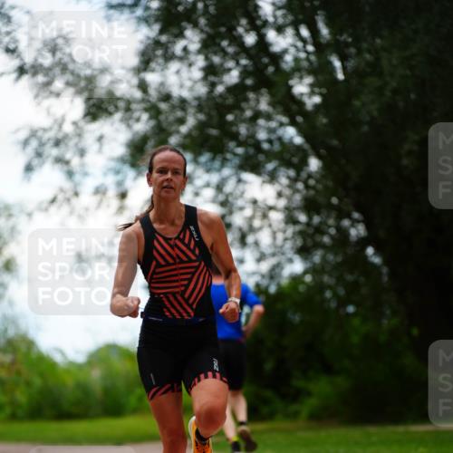 30.08.2026 - Elbe Triathlon Hamburg LAZAROV Photography http://msf.ph/oto/10093930 30.08.2026 15:26:11 Laufen  meine-sportfotos.de