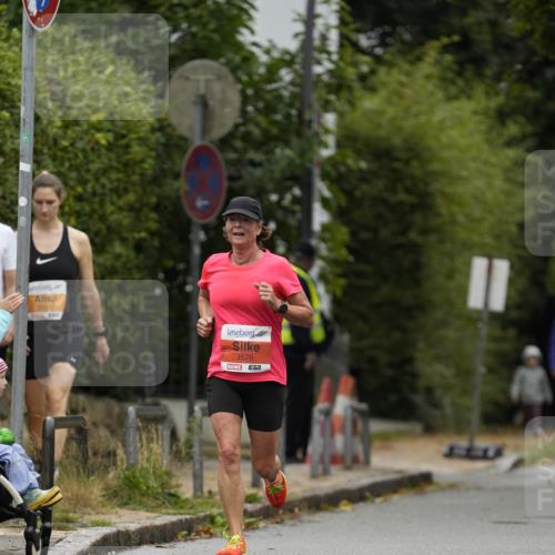 30.08.2026 - Blankeneser Heldenlauf Patografie http://msf.ph/oto/10093939 30.08.2026 09:33:48 Ziel 1373, 1500 meine-sportfotos.de