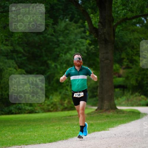 30.08.2026 - Elbe Triathlon Hamburg LAZAROV Photography http://msf.ph/oto/10093940 30.08.2026 15:27:17 Laufen 1302 meine-sportfotos.de