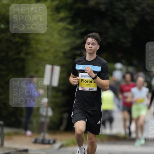 30.08.2026 - Blankeneser Heldenlauf Patografie http://msf.ph/oto/10093948 30.08.2026 09:34:02 Ziel  meine-sportfotos.de