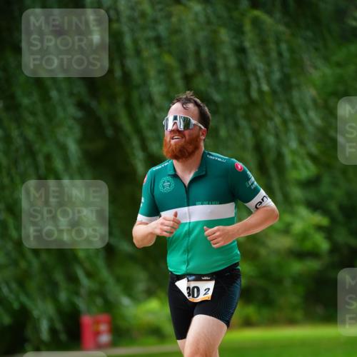 30.08.2026 - Elbe Triathlon Hamburg LAZAROV Photography http://msf.ph/oto/10093954 30.08.2026 15:27:20 Laufen 302 meine-sportfotos.de