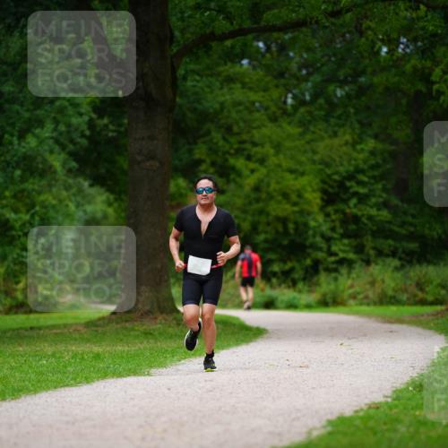 30.08.2026 - Elbe Triathlon Hamburg LAZAROV Photography http://msf.ph/oto/10093961 30.08.2026 15:28:40 Laufen  meine-sportfotos.de