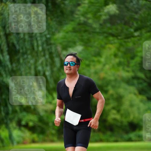 30.08.2026 - Elbe Triathlon Hamburg LAZAROV Photography http://msf.ph/oto/10093970 30.08.2026 15:28:43 Laufen  meine-sportfotos.de