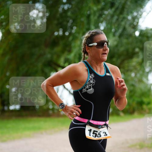 30.08.2026 - Elbe Triathlon Hamburg LAZAROV Photography http://msf.ph/oto/10093984 30.08.2026 15:29:32 Laufen 13830, 1563 meine-sportfotos.de