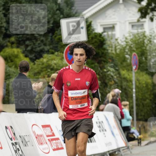 30.08.2026 - Blankeneser Heldenlauf Patografie http://msf.ph/oto/10093987 30.08.2026 09:34:21 Ziel 1382, 1800, 3636, 3702, 3722 meine-sportfotos.de