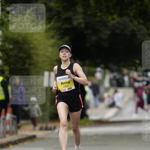30.08.2026 - Blankeneser Heldenlauf Patografie http://msf.ph/oto/10094003 30.08.2026 09:34:27 Ziel 1499, 3702, 3722 meine-sportfotos.de