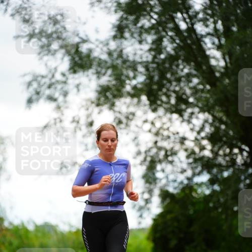 30.08.2026 - Elbe Triathlon Hamburg LAZAROV Photography http://msf.ph/oto/10094008 30.08.2026 15:31:21 Laufen  meine-sportfotos.de