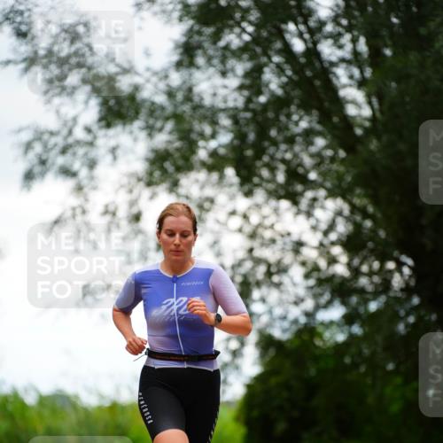 30.08.2026 - Elbe Triathlon Hamburg LAZAROV Photography http://msf.ph/oto/10094010 30.08.2026 15:31:22 Laufen  meine-sportfotos.de