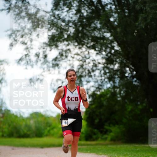 30.08.2026 - Elbe Triathlon Hamburg LAZAROV Photography http://msf.ph/oto/10094022 30.08.2026 15:31:50 Laufen 16 meine-sportfotos.de