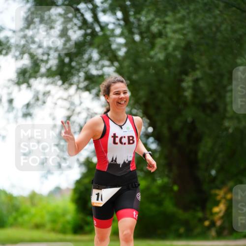 30.08.2026 - Elbe Triathlon Hamburg LAZAROV Photography http://msf.ph/oto/10094027 30.08.2026 15:31:51 Laufen 11 meine-sportfotos.de