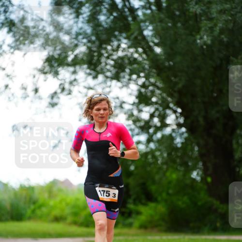 30.08.2026 - Elbe Triathlon Hamburg LAZAROV Photography http://msf.ph/oto/10094058 30.08.2026 15:33:40 Laufen 175, 3 meine-sportfotos.de