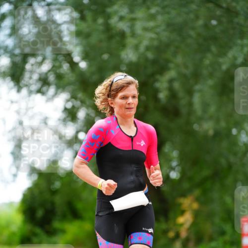 30.08.2026 - Elbe Triathlon Hamburg LAZAROV Photography http://msf.ph/oto/10094063 30.08.2026 15:33:42 Laufen  meine-sportfotos.de