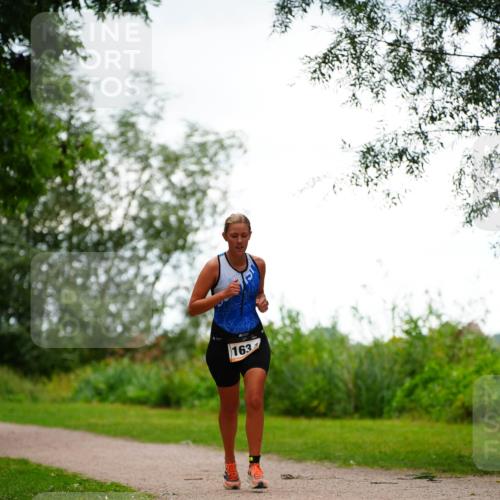 30.08.2026 - Elbe Triathlon Hamburg LAZAROV Photography http://msf.ph/oto/10094085 30.08.2026 15:37:20 Laufen 163 meine-sportfotos.de