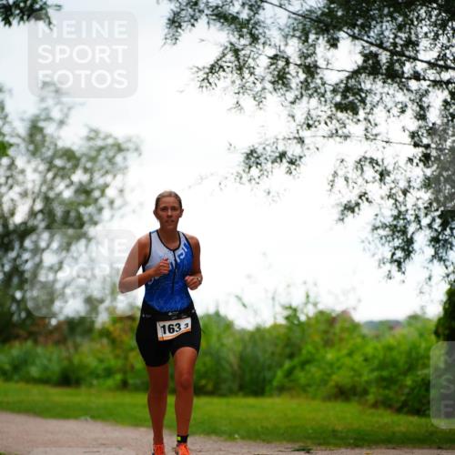30.08.2026 - Elbe Triathlon Hamburg LAZAROV Photography http://msf.ph/oto/10094086 30.08.2026 15:37:21 Laufen 1633 meine-sportfotos.de