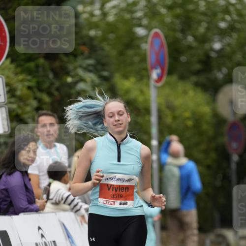 30.08.2026 - Blankeneser Heldenlauf Patografie http://msf.ph/oto/10094101 30.08.2026 09:35:20 Ziel 3519, 3602, 3686, 3687 meine-sportfotos.de