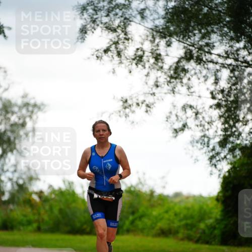 30.08.2026 - Elbe Triathlon Hamburg LAZAROV Photography http://msf.ph/oto/10094102 30.08.2026 15:37:54 Laufen  meine-sportfotos.de