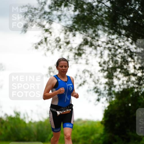 30.08.2026 - Elbe Triathlon Hamburg LAZAROV Photography http://msf.ph/oto/10094106 30.08.2026 15:37:55 Laufen  meine-sportfotos.de