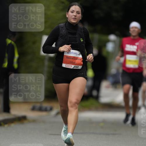 30.08.2026 - Blankeneser Heldenlauf Patografie http://msf.ph/oto/10094113 30.08.2026 09:35:27 Ziel 3519, 3578, 3579 meine-sportfotos.de