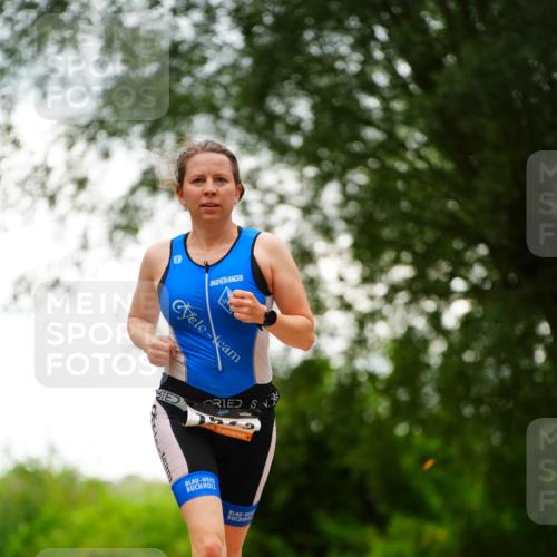 30.08.2026 - Elbe Triathlon Hamburg LAZAROV Photography http://msf.ph/oto/10094114 30.08.2026 15:37:56 Laufen  meine-sportfotos.de