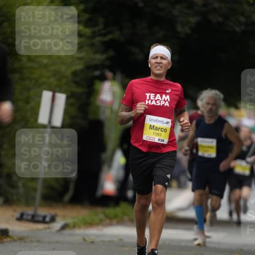 30.08.2026 - Blankeneser Heldenlauf Patografie http://msf.ph/oto/10094125 30.08.2026 09:35:31 Ziel 3549, 3578, 3579 meine-sportfotos.de