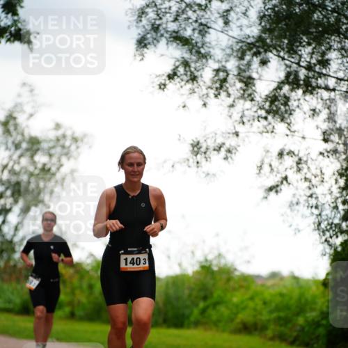 30.08.2026 - Elbe Triathlon Hamburg LAZAROV Photography http://msf.ph/oto/10094129 30.08.2026 15:38:22 Laufen 1403, 9 meine-sportfotos.de