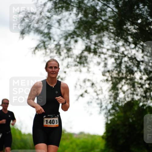30.08.2026 - Elbe Triathlon Hamburg LAZAROV Photography http://msf.ph/oto/10094136 30.08.2026 15:38:23 Laufen 1403, 9 meine-sportfotos.de