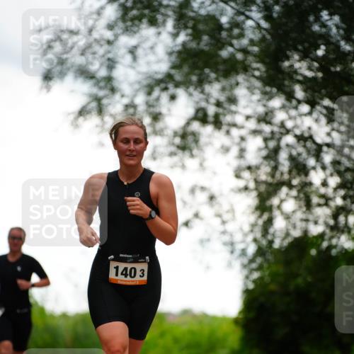 30.08.2026 - Elbe Triathlon Hamburg LAZAROV Photography http://msf.ph/oto/10094138 30.08.2026 15:38:23 Laufen 1403, 9 meine-sportfotos.de