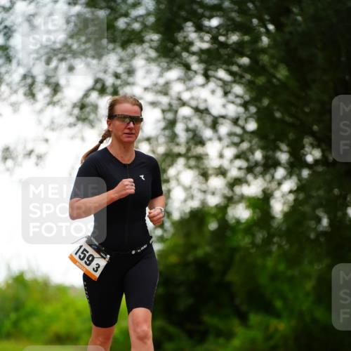 30.08.2026 - Elbe Triathlon Hamburg LAZAROV Photography http://msf.ph/oto/10094152 30.08.2026 15:38:26 Laufen 159, 3 meine-sportfotos.de