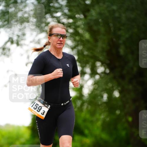 30.08.2026 - Elbe Triathlon Hamburg LAZAROV Photography http://msf.ph/oto/10094157 30.08.2026 15:38:26 Laufen 159, 3 meine-sportfotos.de