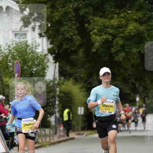 30.08.2026 - Blankeneser Heldenlauf Patografie http://msf.ph/oto/10094161 30.08.2026 09:35:52 Ziel 1006, 1087, 1294, 1474, 1585, 3566, 3720 meine-sportfotos.de